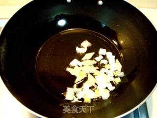 家庭精品小炒“翡翠虾仁”的做法步骤：4