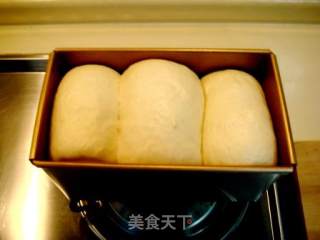 奶香白土司三明治的做法步骤：3