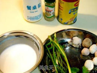 什锦丸子汤粉的做法步骤：4