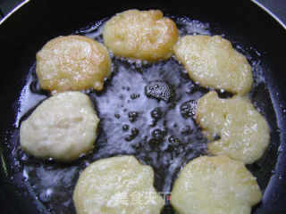 自制土豆饼的做法步骤：2