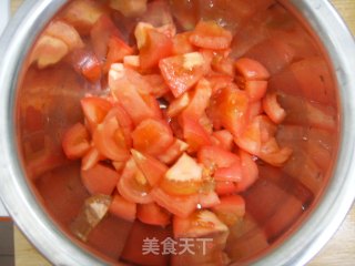 蕃茄炖牛腩的做法步骤：2