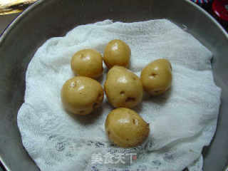 自制土豆饼的做法步骤：2