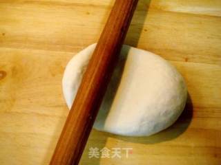 芝心比萨的做法步骤：4