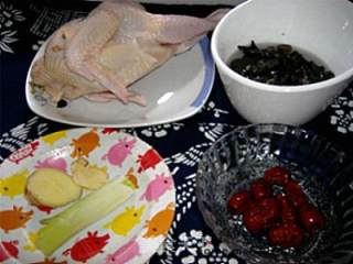 鸡汤的做法步骤：2