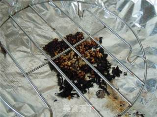 普洱熏素鸭的做法步骤：4