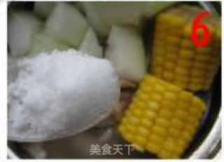 冬瓜大骨玉米煲的做法步骤：3