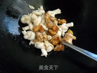 千张结笋干冬瓜煲的做法步骤：2