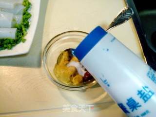 特创夏日新款“麻酱芥末绿豆粉卷”的做法步骤：4