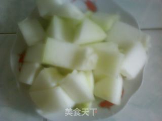 酸豇豆烧冬瓜的做法步骤：2