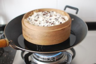 排骨红豆糯米饭的做法步骤：6