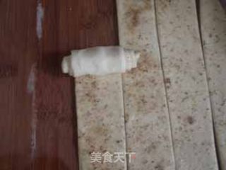 椒盐旋饼的做法步骤：5