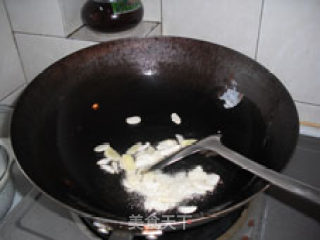 家庭运动者的营养佳品——西芹土豆焖鸡块的做法步骤：5