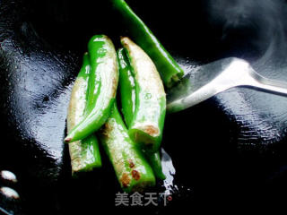 虎皮青椒的做法步骤：3