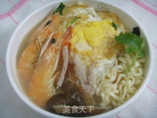 鲜虾面的做法步骤：2