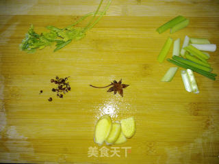 简单好吃的冬瓜炖牛肉的做法步骤：2