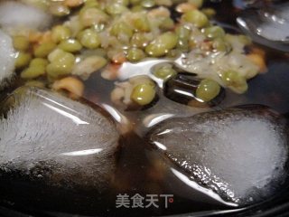 仙草绿豆冰的做法步骤：2