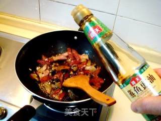 杭椒豆豉炒腊味的做法步骤：3