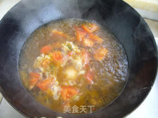 童年的味道——西红柿鸡蛋混汤面的做法步骤：2