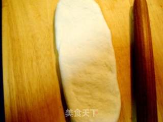 营养早餐面包精选“香肠起司饼”的做法步骤：3