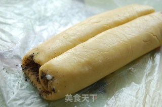 蝴蝶芝麻饼的做法步骤：2