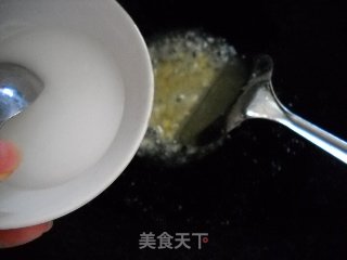 蒜蓉菜心拌茄汁嫩藕片的做法步骤：4