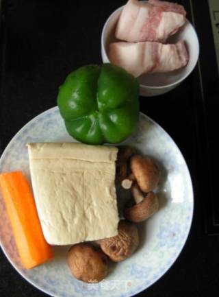 菇仔豆腐的做法步骤：2
