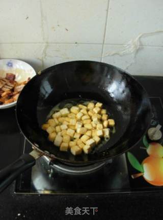 豆酿青椒的做法步骤：2