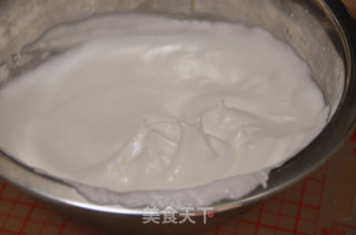 香蕉甜心戚风 无油版的做法步骤：3