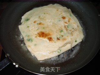 葱油饼的做法步骤：3