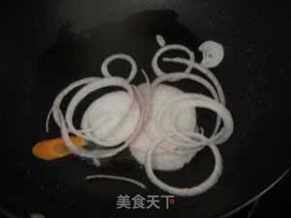 茄酱鸡丝螺丝意面的做法步骤：2
