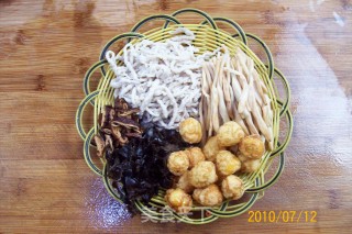 凤巢缠绵育金卵的做法步骤：6