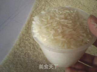 粉肠瘦肉粥的做法步骤：3