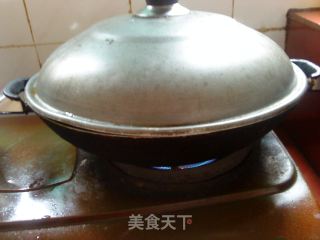 简单易做的<美味可乐鸡翅>的做法步骤：2