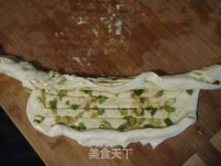葱油手抓饼的做法步骤：4