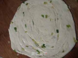 葱油手抓饼的做法步骤：4