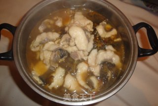 我制作的酸菜鱼的做法步骤：2