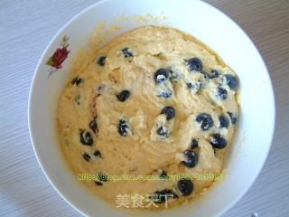 蓝莓马芬的做法步骤：2