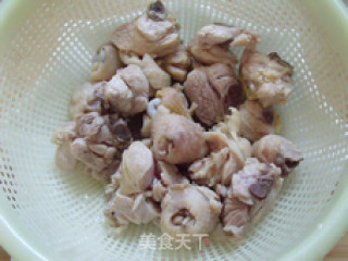 蒜香辣鸡块的做法步骤：3