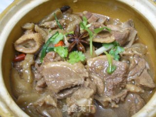 香辣魔芋烧鸭的做法步骤：2