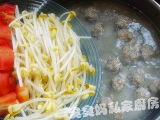 银牙丸子汤的做法步骤：3