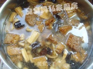 四喜烤麸的做法步骤：2