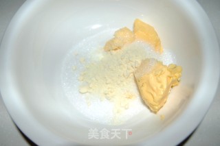 蛋奶葡萄酥的做法步骤：2