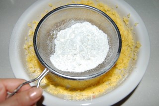 蛋奶葡萄酥的做法步骤：2