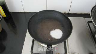 芝麻糯米饼（早餐的好东西）的做法步骤：3