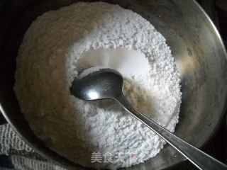 黑豆渣糯米丸&黑豆浆黑芝麻糊的做法步骤：2