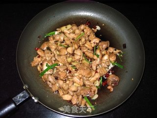 花椒鸡丁的做法步骤：3