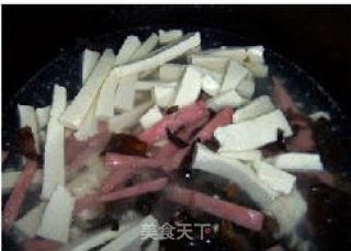 简易酸辣汤的做法步骤：4