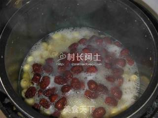 冰糖红枣莲子的做法步骤：2