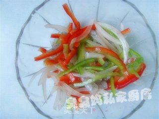 鲜虾披萨的做法步骤：4