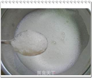 电饭锅蛋糕的做法步骤：2